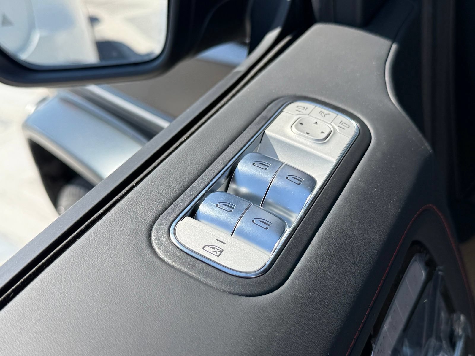 New 2026 Mercedes-Benz G 63 AMG 4MATIC image 16