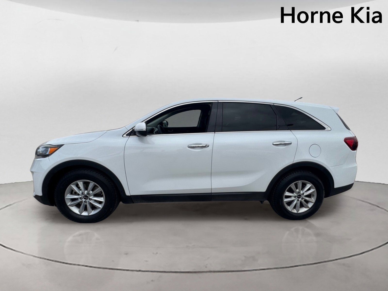 Used 2019 Kia Sorento LX image 6