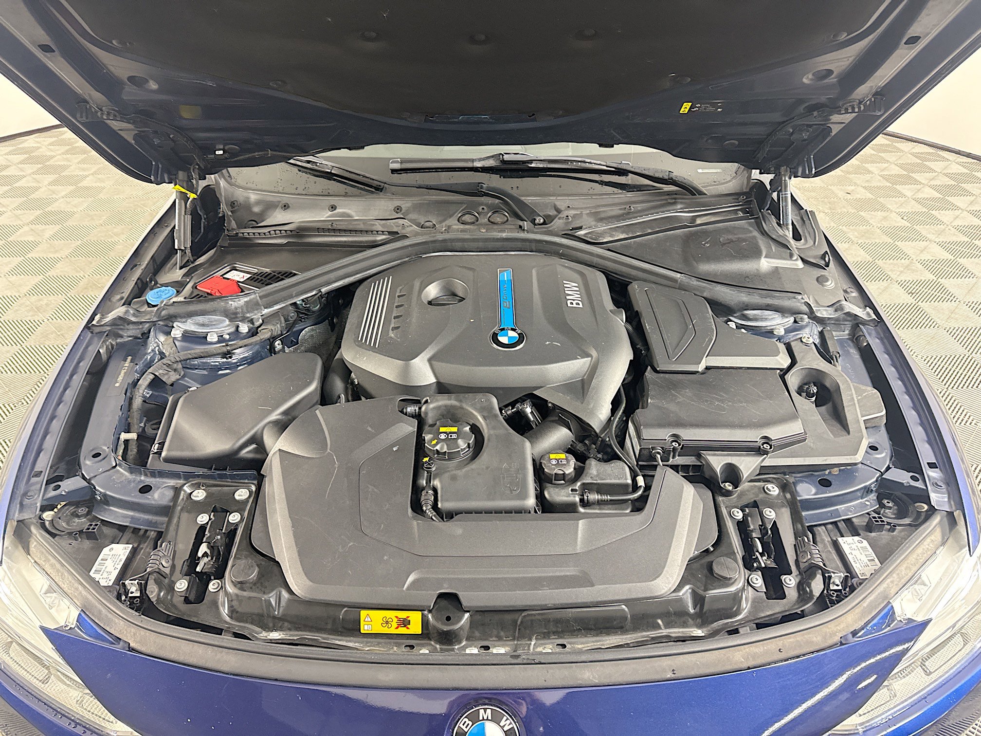 Used 2017 BMW 330e image 39