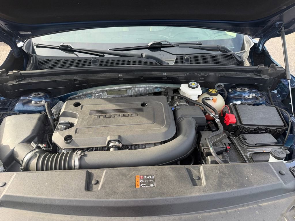 Used 2023 Buick Envision Preferred FWD image 23