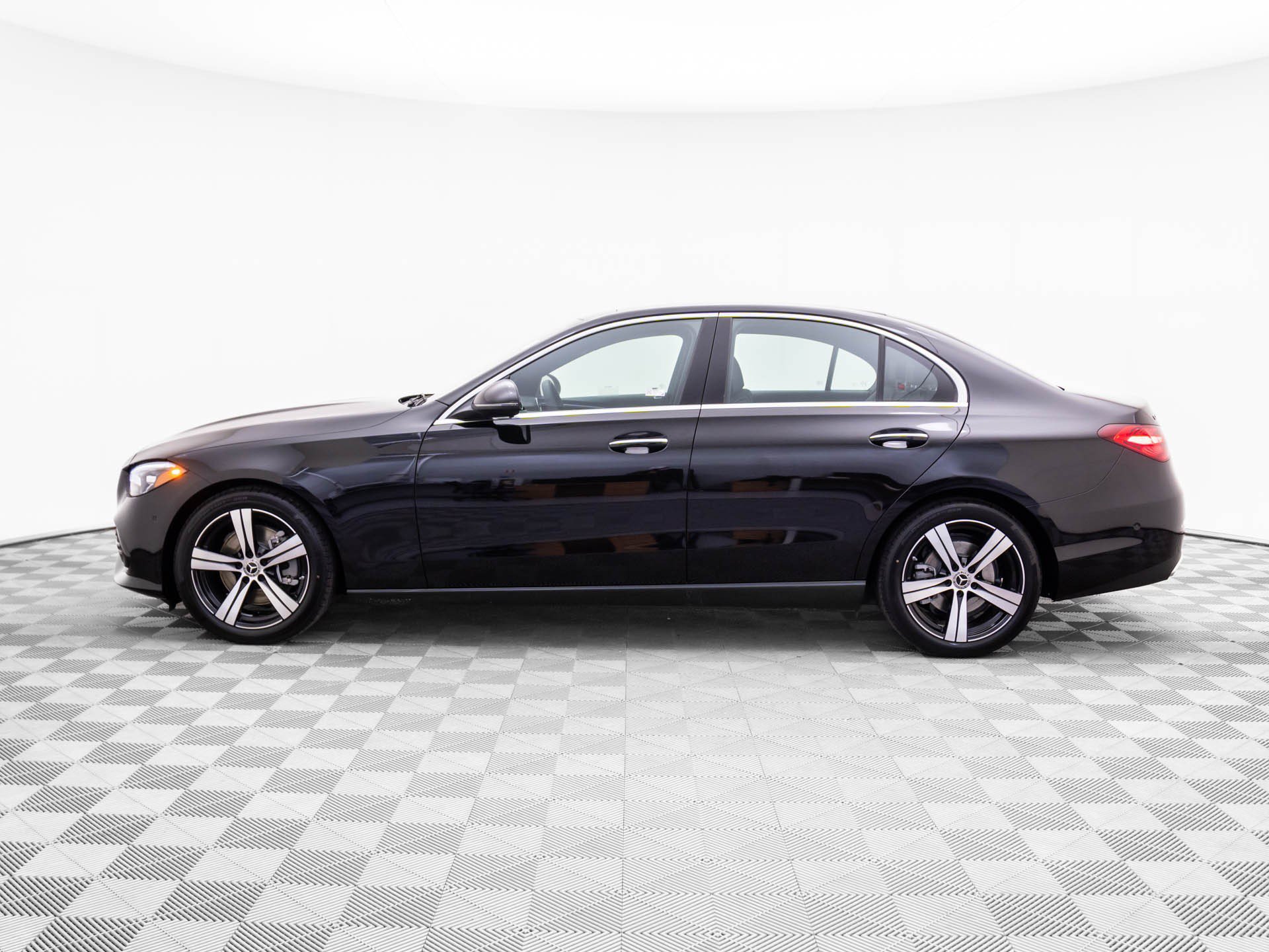 New 2026 Mercedes-Benz C 300 4MATIC Sedan image 2