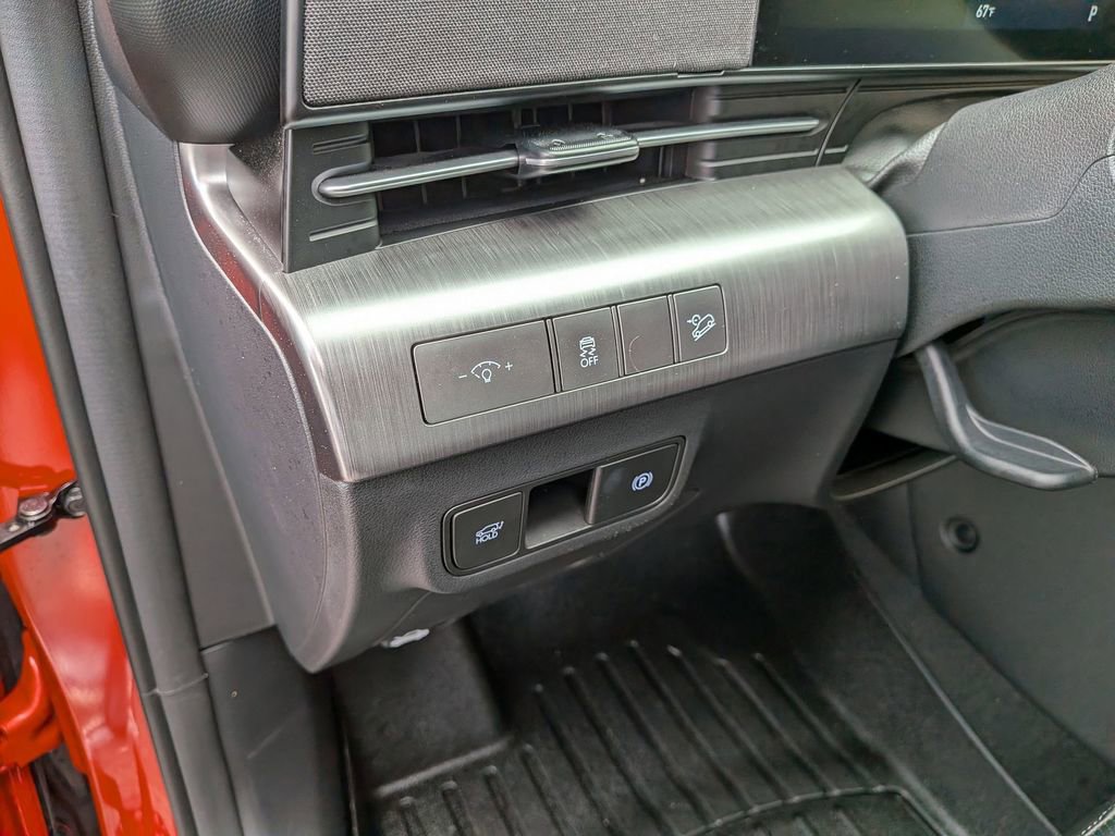 Used 2024 Hyundai Kona Limited image 16