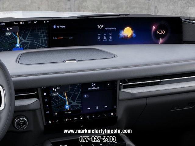 New 2027 Lincoln Navigator Premiere AWD/4WD image 14
