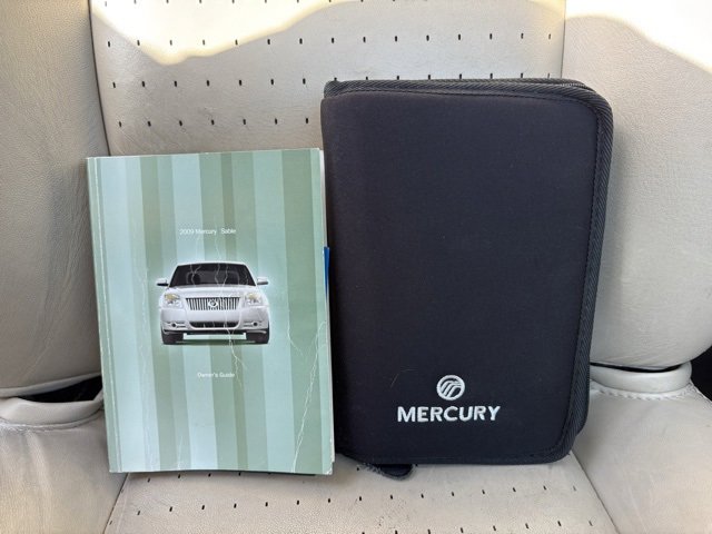 Used 2009 Mercury Sable Premier image 33