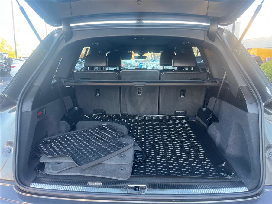 Used 2019 Audi Q7 3.0T Prestige w/ Prestige Package image 10