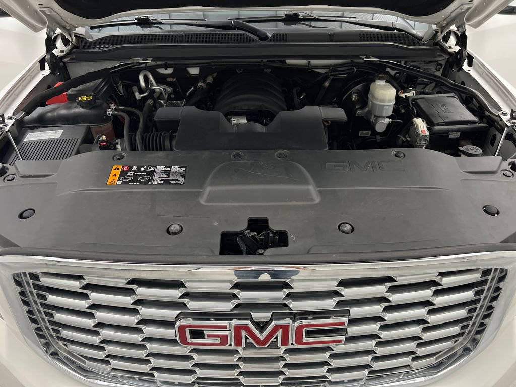 Used 2019 GMC Yukon Denali w/ Denali Ultimate Package AWD/4WD image 80