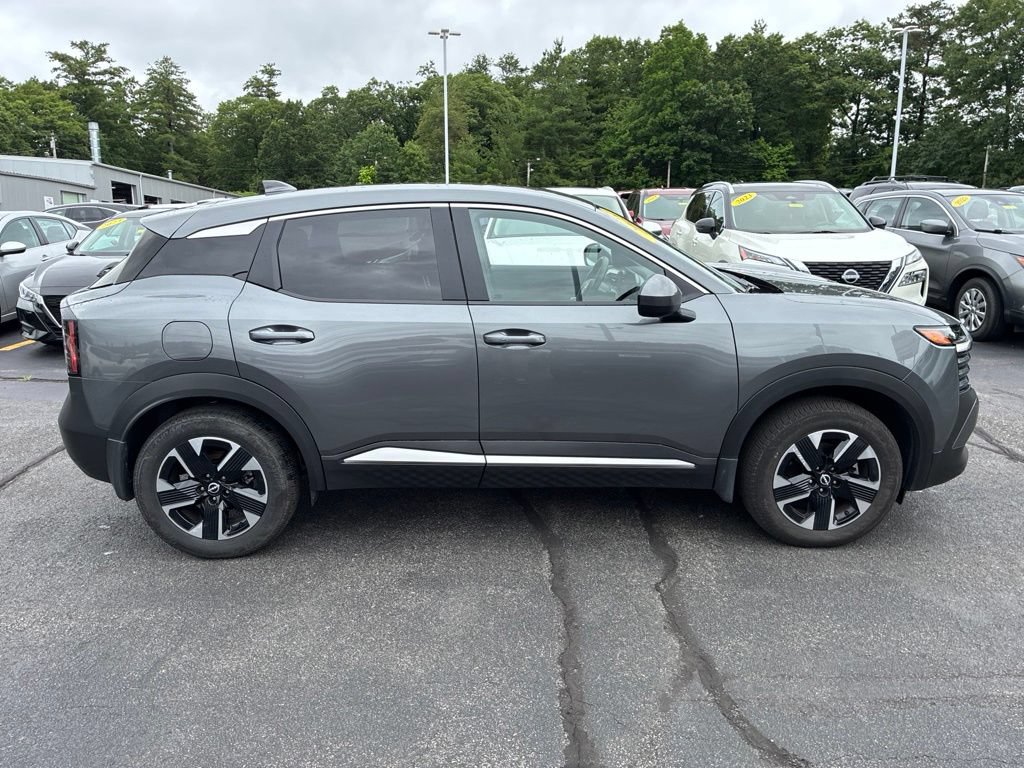 Certified 2025 Nissan Kicks SV AWD/4WD image 8