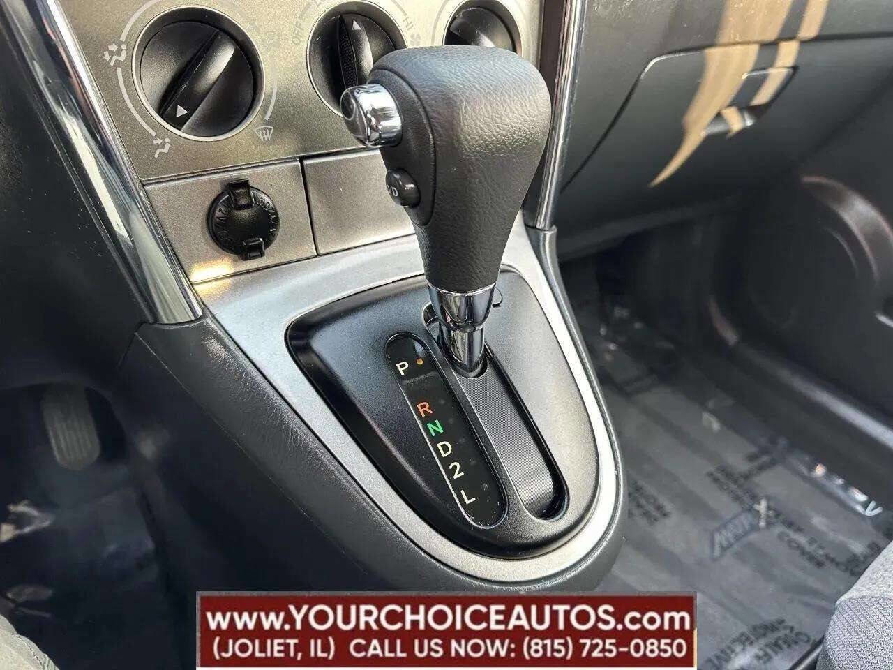 Used 2004 Toyota Matrix image 15