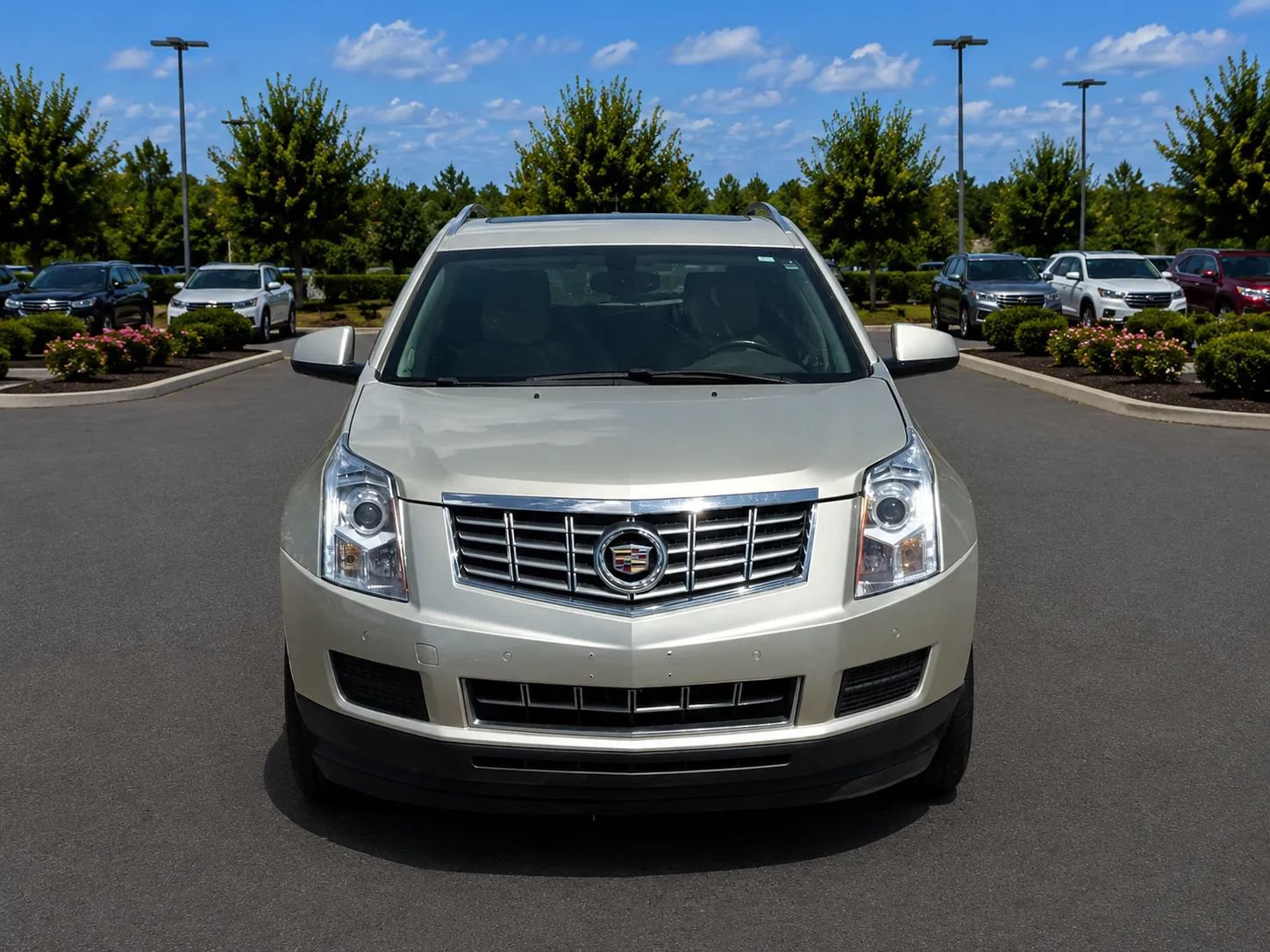 Used 2015 Cadillac SRX Luxury FWD image 8