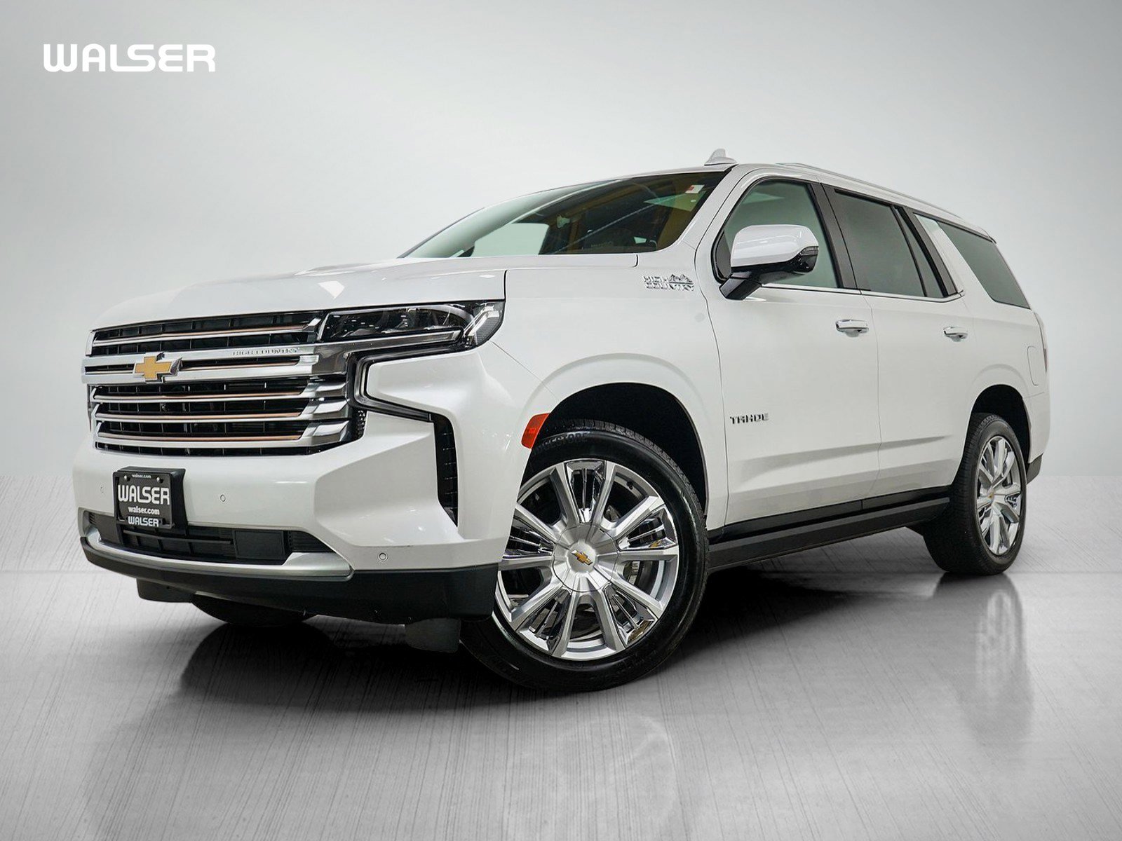 Used 2023 Chevrolet Tahoe High Country w/ Premium Package 2 AWD/4WD image 1