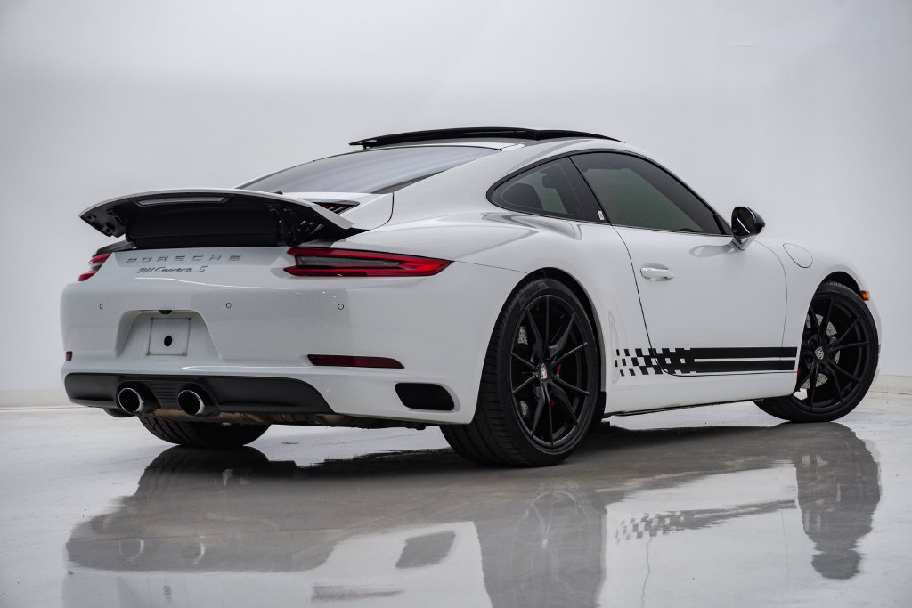 Used 2017 Porsche 911 Carrera S RWD image 9
