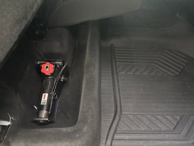 Used 2024 Chevrolet Silverado 1500 LTZ image 15