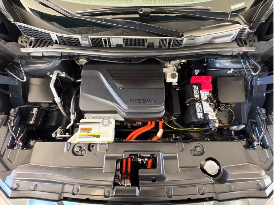 Used 2025 Nissan Leaf S FWD image 28