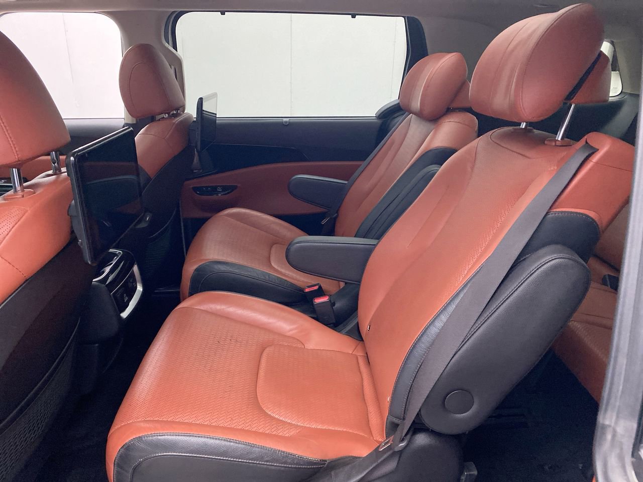 Used 2022 Kia Carnival SX Prestige FWD image 26