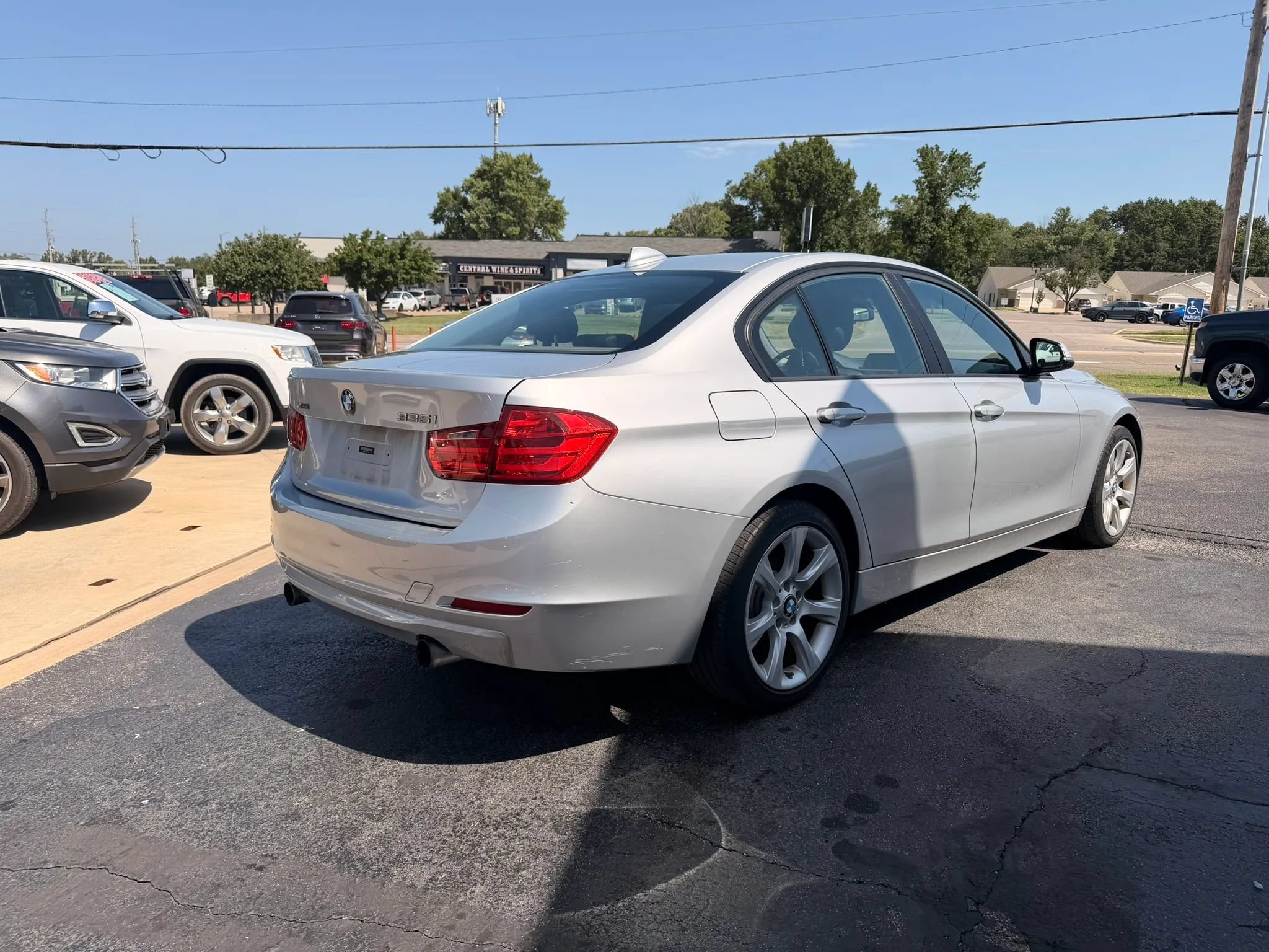 Used 2013 BMW 335i xDrive Sedan AWD/4WD image 5