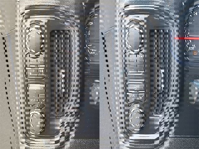 Used 2019 Chevrolet Silverado 1500 Custom Trail Boss w/ Custom Convenience Package image 25