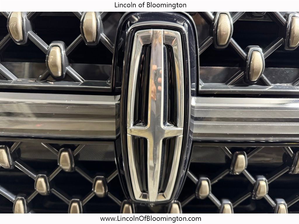 Certified 2025 Lincoln Navigator L Black Label AWD/4WD image 13