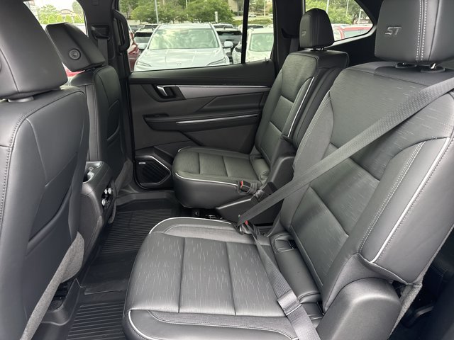 New 2026 Buick Enclave Sport Touring w/ Power Package AWD/4WD image 6