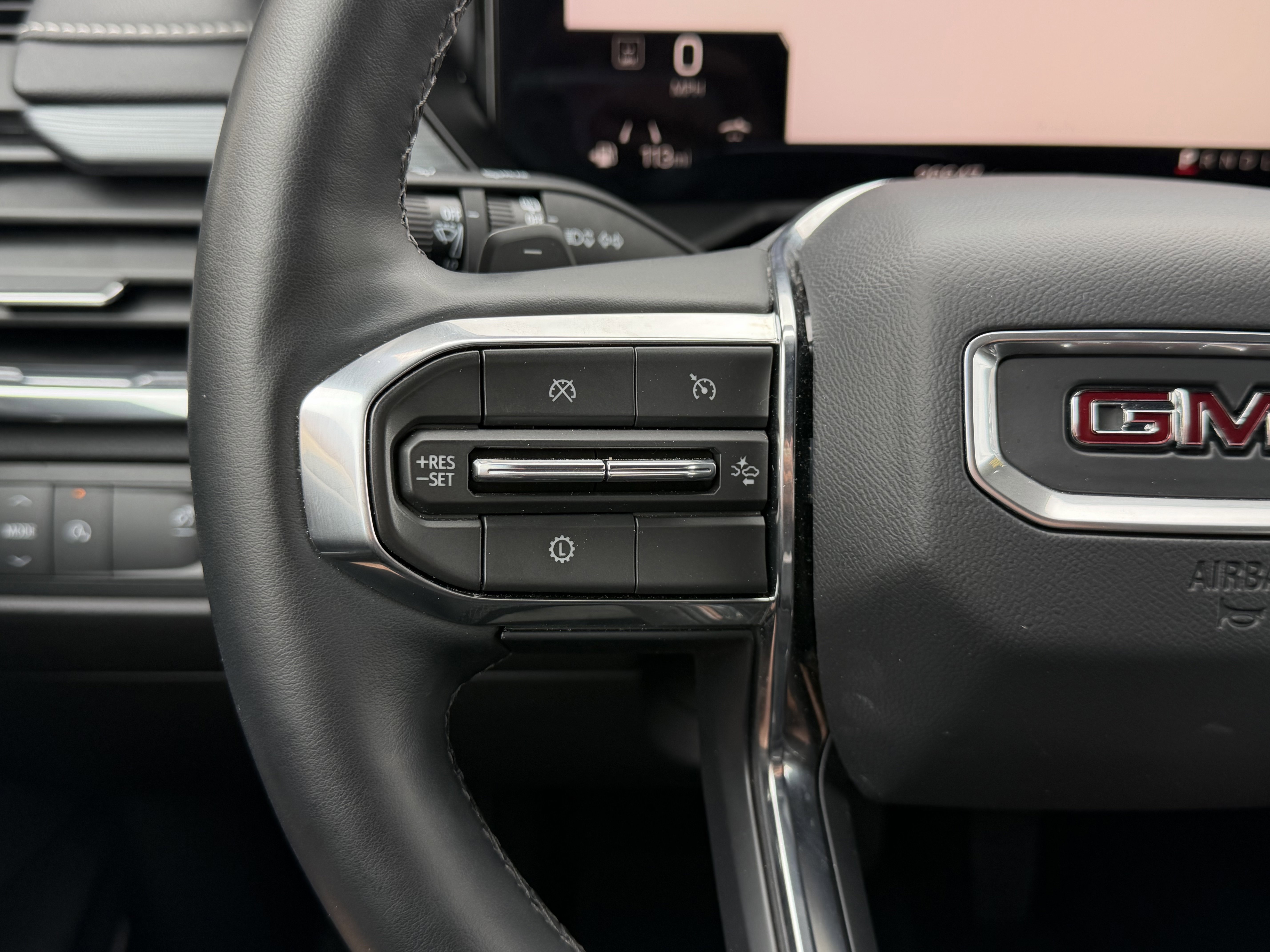 Used 2025 GMC Acadia Elevation FWD image 16