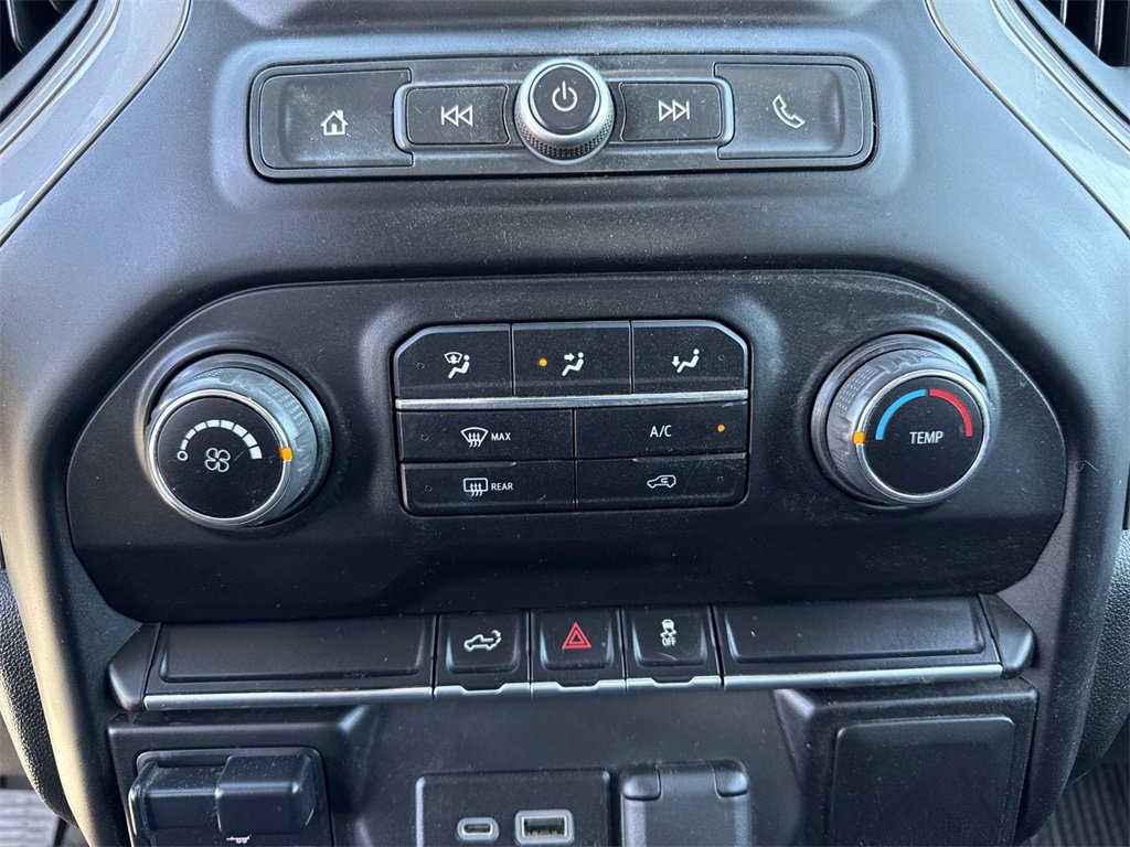 Used 2023 Chevrolet Silverado 2500 Custom w/ Custom Convenience Package image 20