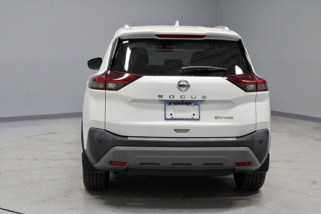 Certified 2021 Nissan Rogue SV w/ Premium Package image 13