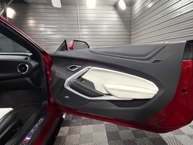 Used 2021 Chevrolet Camaro SS w/ Wild Cherry Design Package 1 image 31