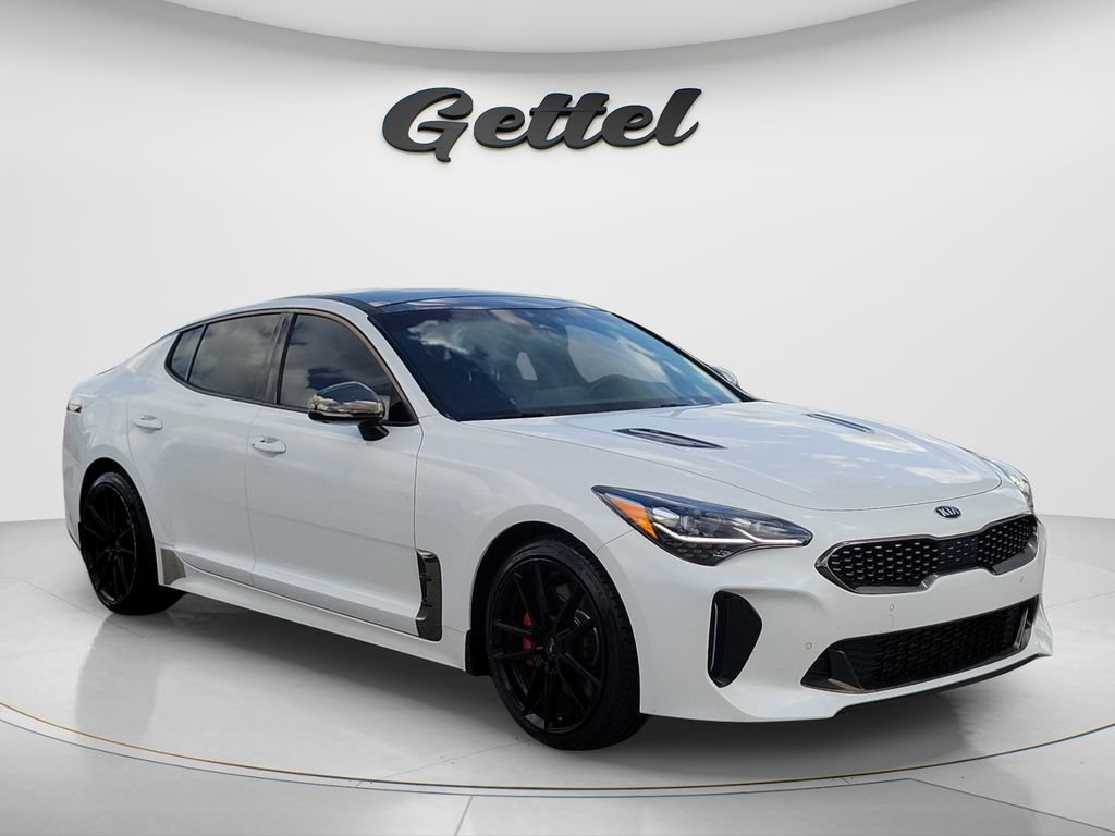 Used 2020 Kia Stinger GT2 RWD image 3