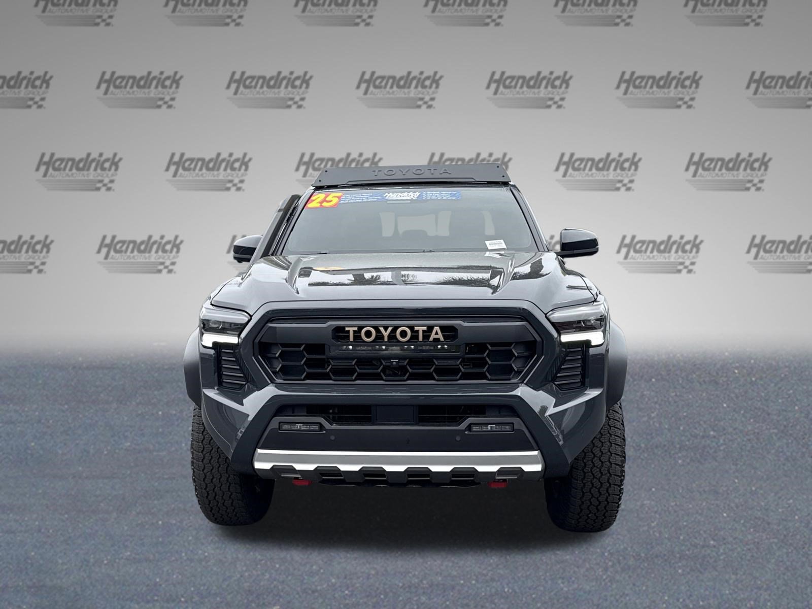 Used 2025 Toyota Tacoma 4x4 Double Cab Hybrid image 3