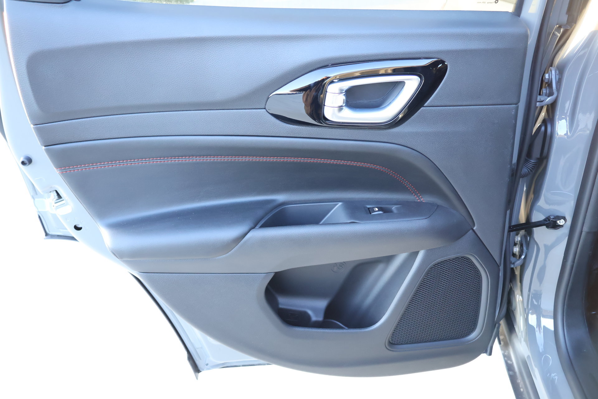 New 2027 Jeep Compass Trailhawk AWD/4WD image 16
