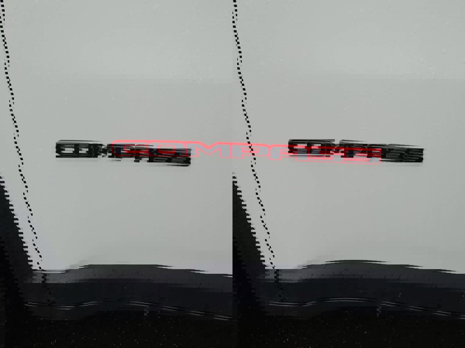 Used 2023 Jeep Compass Trailhawk image 15