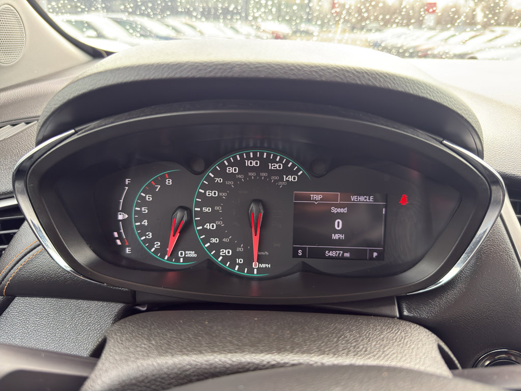 Used 2019 Chevrolet Trax LT w/ Sun & Sound Package image 17