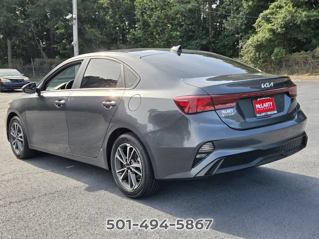 Used 2022 Kia Forte LXS FWD image 3