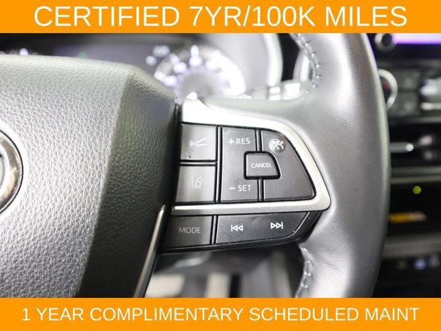 Used 2024 Toyota Highlander XLE FWD image 38