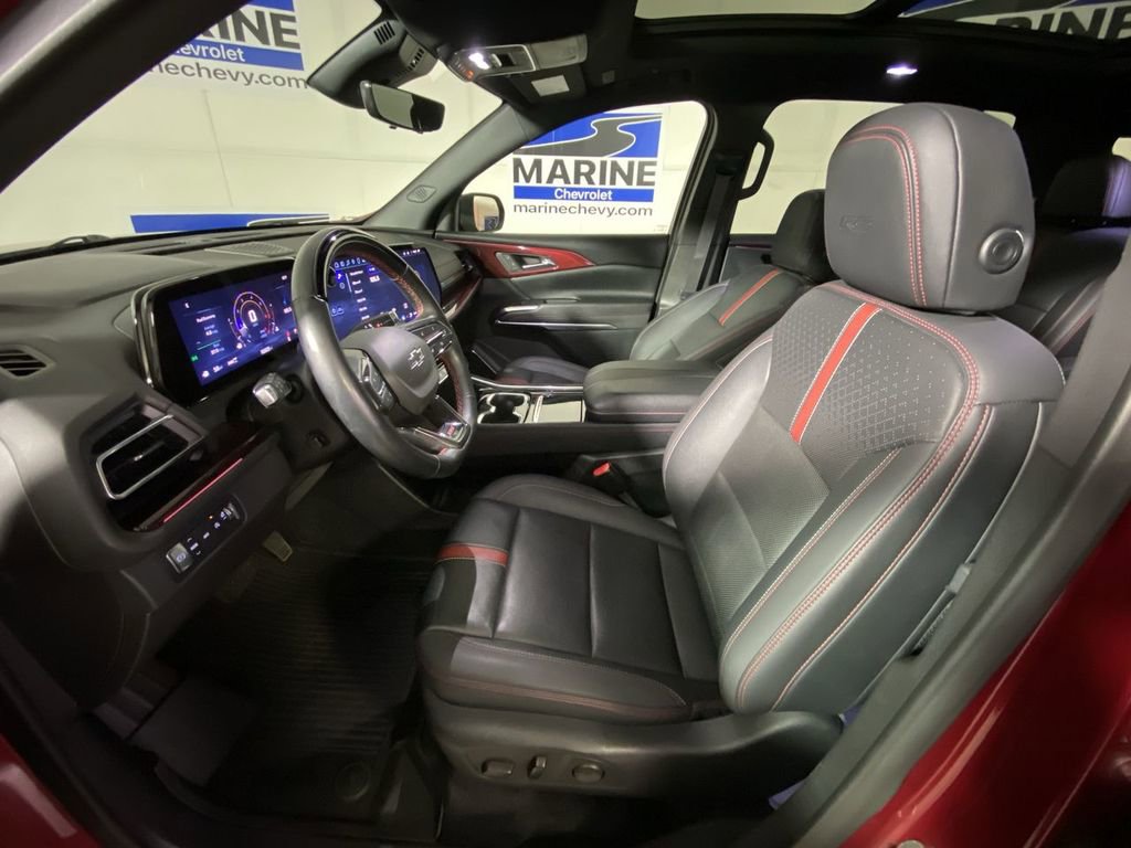 Used 2024 Chevrolet Traverse RS w/ LPO, Floor Liner Package AWD/4WD image 25