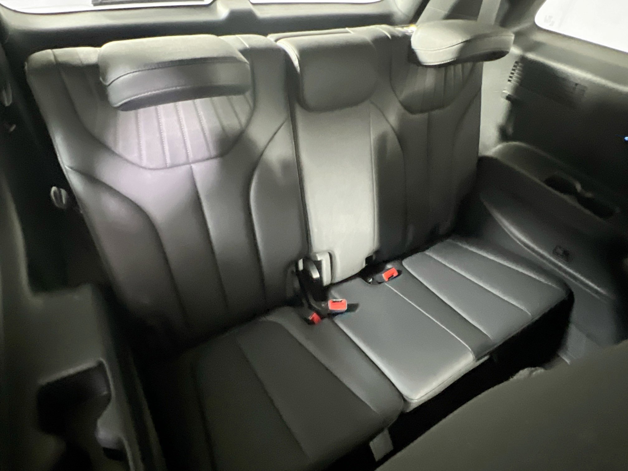 Used 2023 Hyundai Palisade Limited image 27