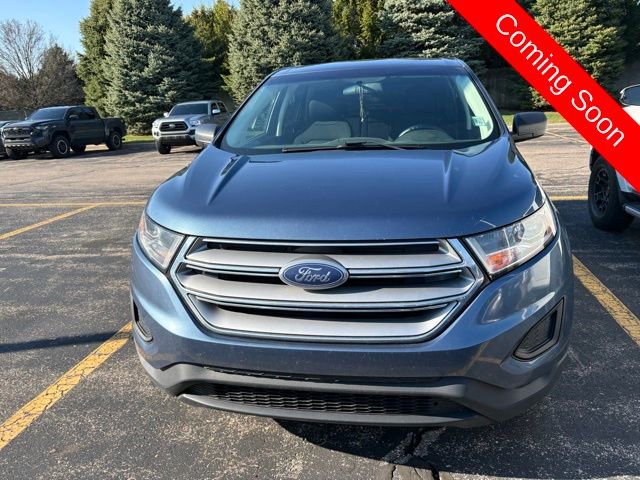 Used 2018 Ford Edge SE image 2