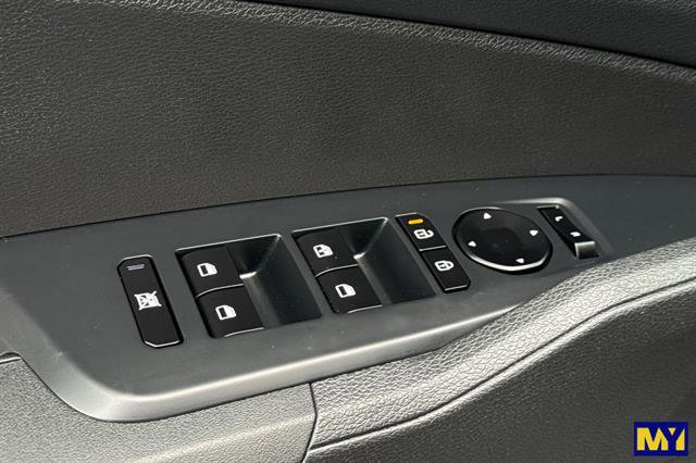 Used 2026 Kia Sportage S image 12