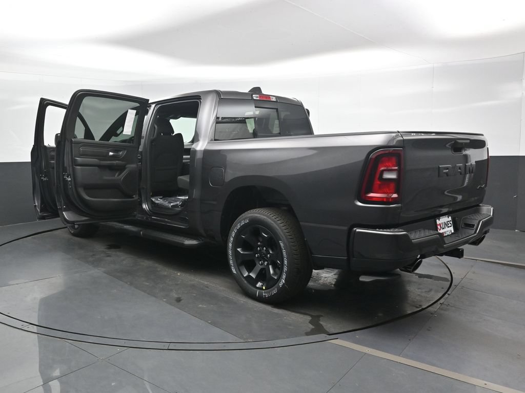 New 2026 RAM 1500 Express AWD/4WD image 40