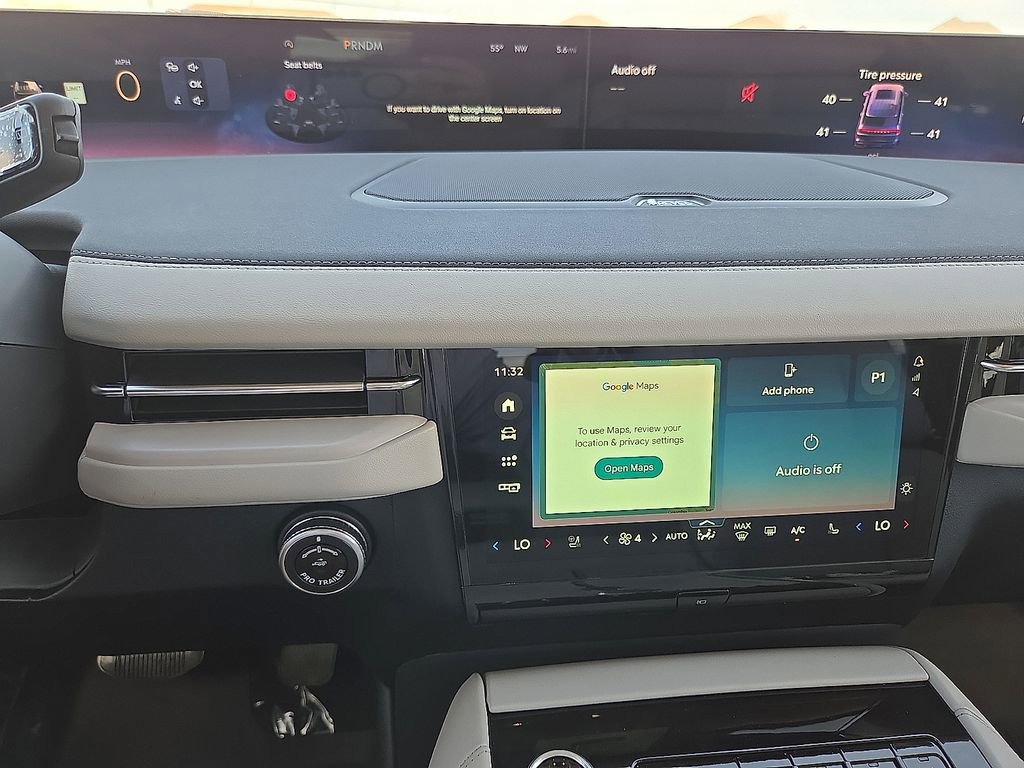 New 2026 Lincoln Navigator L Premier image 18