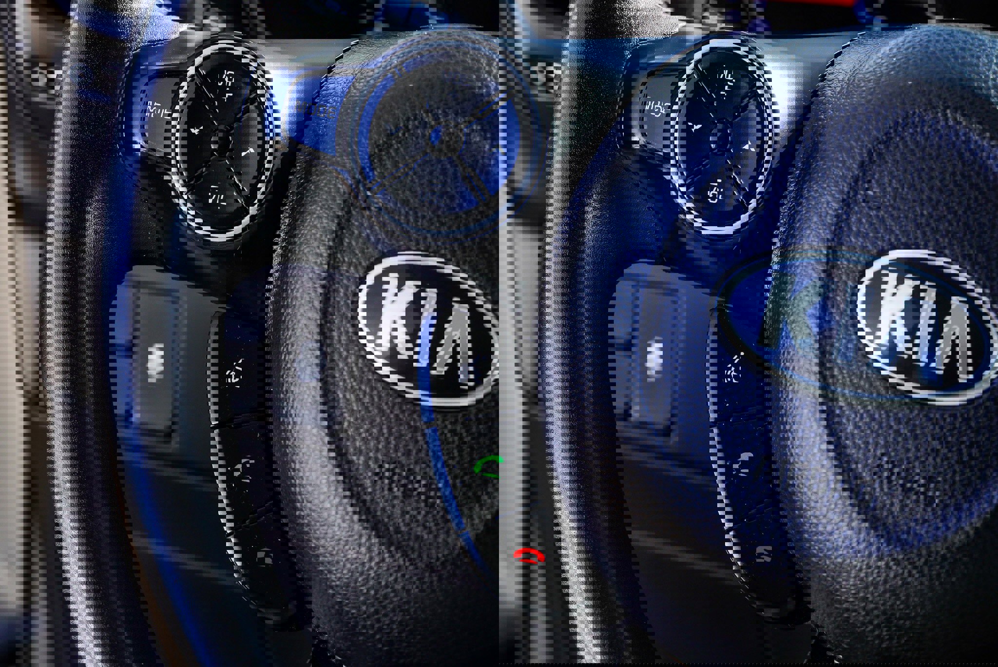 Used 2016 Kia Soul + FWD image 30