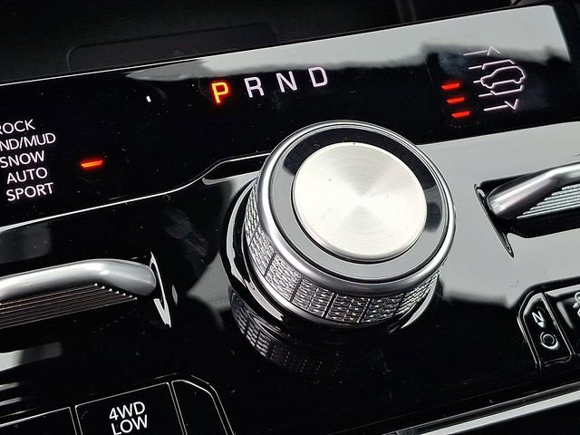 New 2025 Jeep Grand Cherokee Summit w/ Obsidian Package image 7