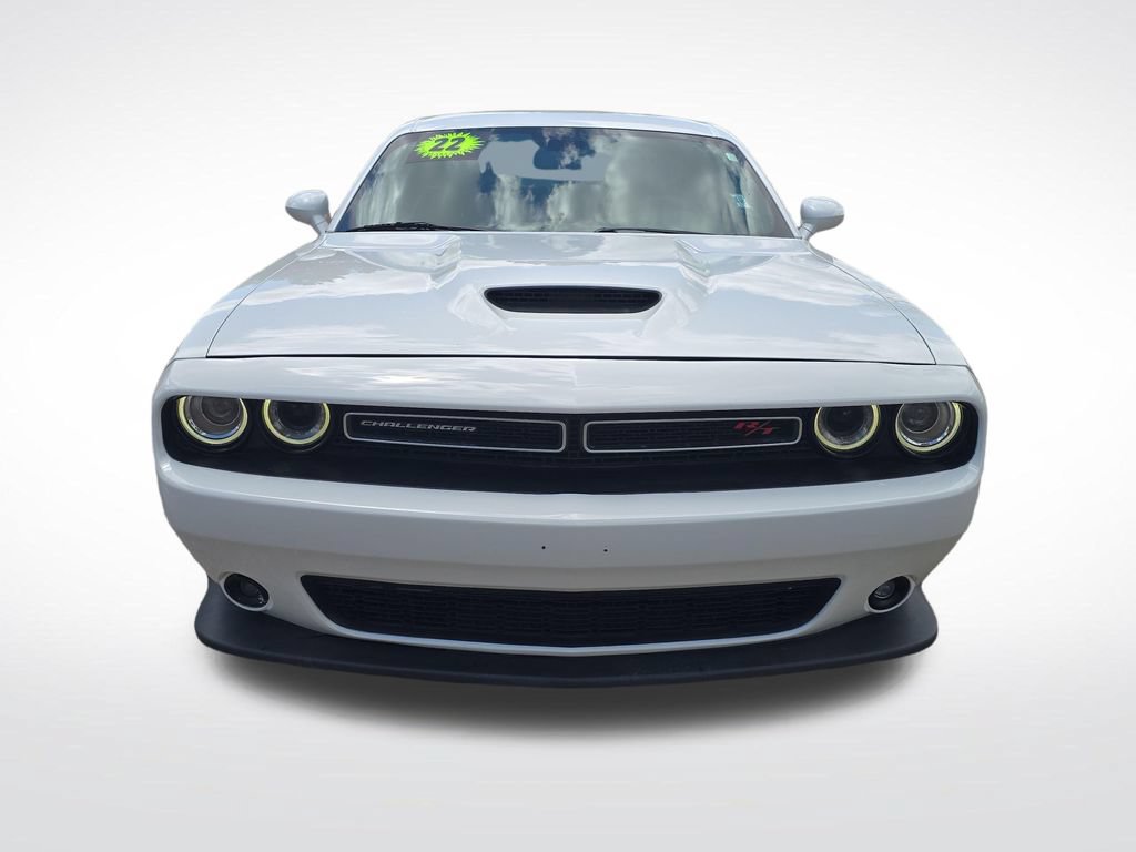 Used 2022 Dodge Challenger R/T RWD image 9