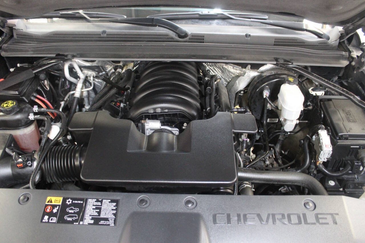 Used 2015 Chevrolet Tahoe LTZ AWD/4WD image 10