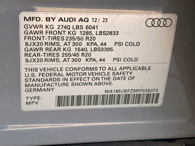 Used 2024 Audi Q4 e-tron Prestige w/ Black Optic Package AWD/4WD image 35