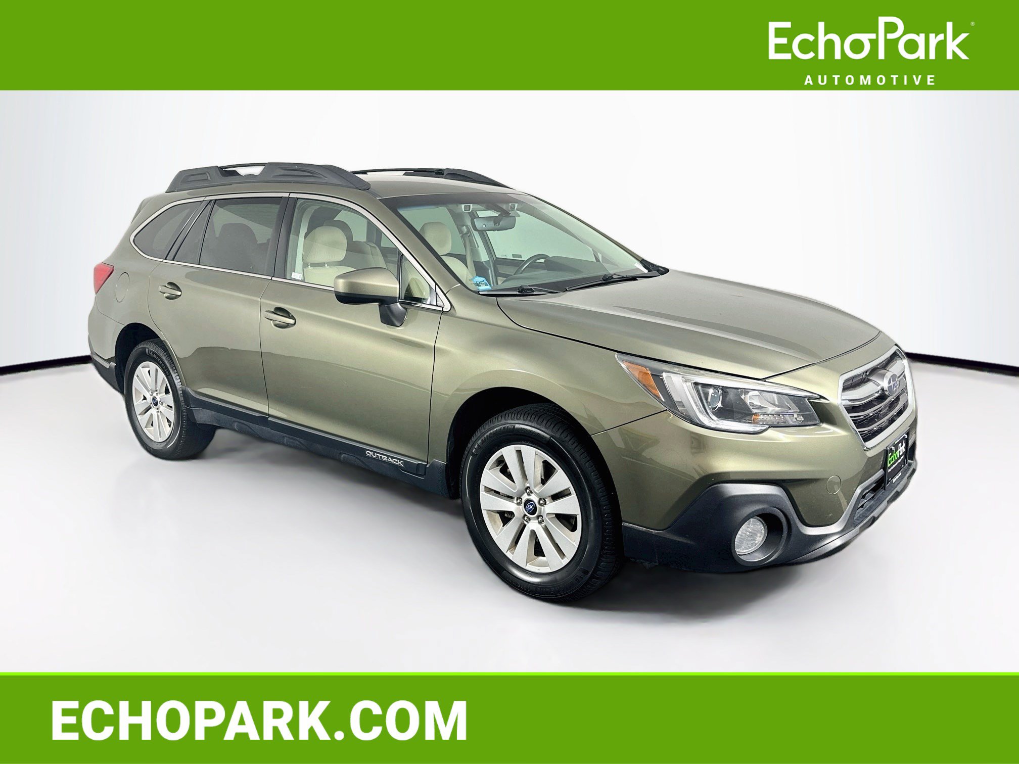 Used 2019 Subaru Outback 2.5i Premium AWD/4WD image 1