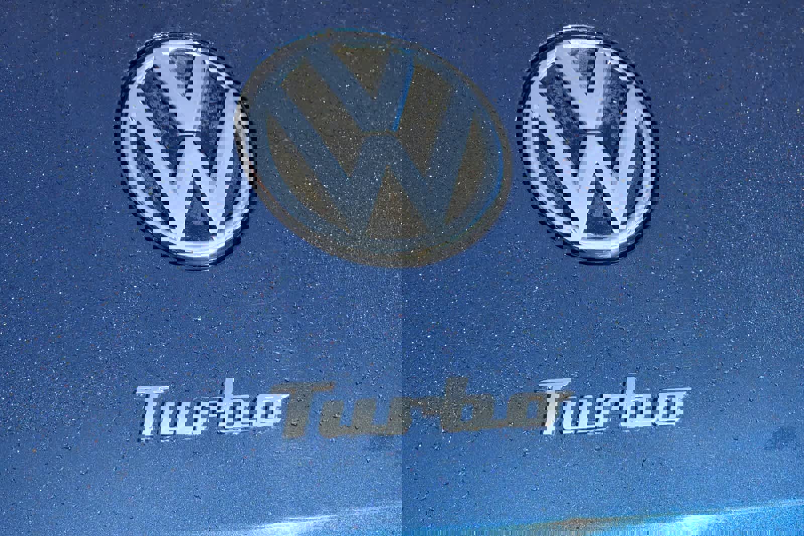 Used 2012 Volkswagen Beetle 2.0T image 12