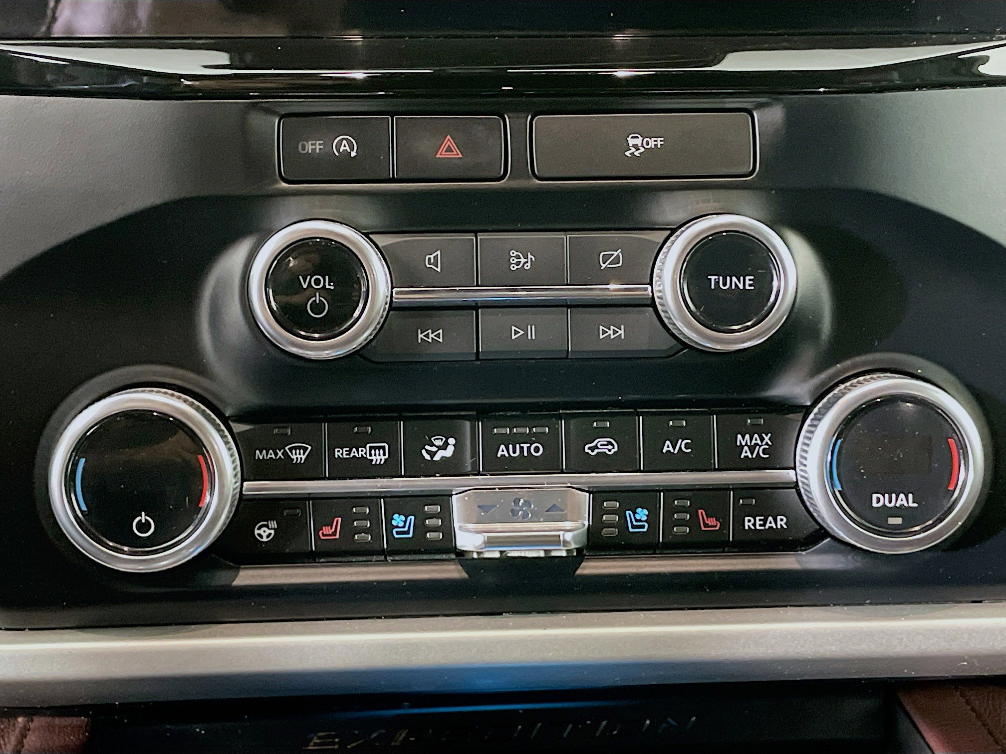 Used 2024 Ford Expedition Limited image 24