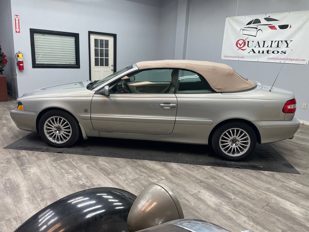 Used 2004 Volvo C70 HT image 8