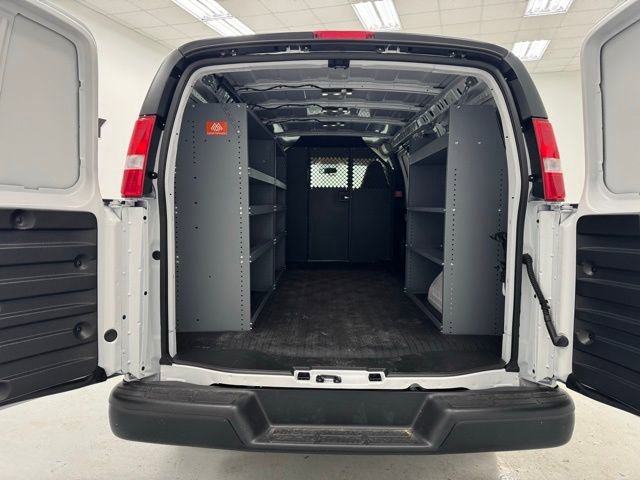 New 2026 Chevrolet Express 2500 Extended w/ Driver Convenience Package RWD image 23