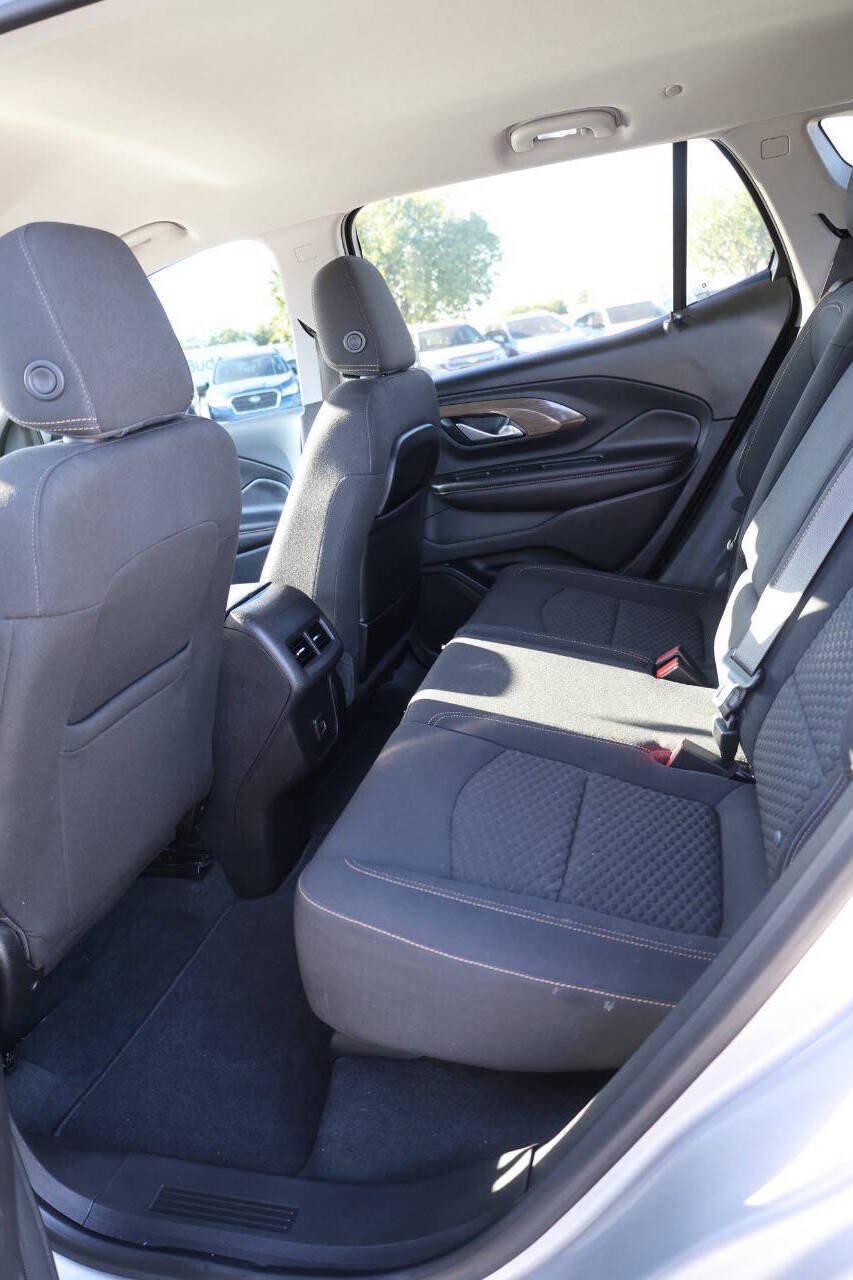 Used 2019 GMC Terrain SLE FWD image 17